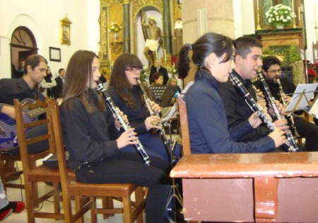 Algunos integrantes de la Orquesta.