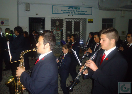 La Agrupación Musical Ubriqueña, por la calle Toledo.