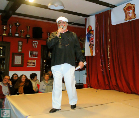 Luis Miguel interpreta el pasodoble de 'Los Ratas'.