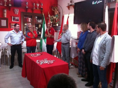 El presidente de la Peña Sevillista, Manuel Sígler, durante su intervención en el acto.